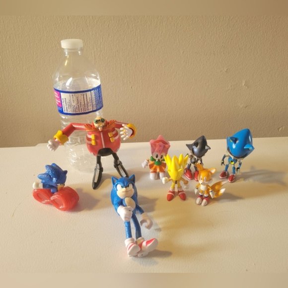 Sonic the Hedgehog Figures Set of 8 - Picture 2 of 7